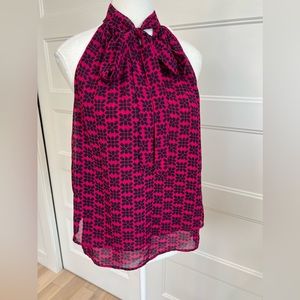 Tank top with neck tie